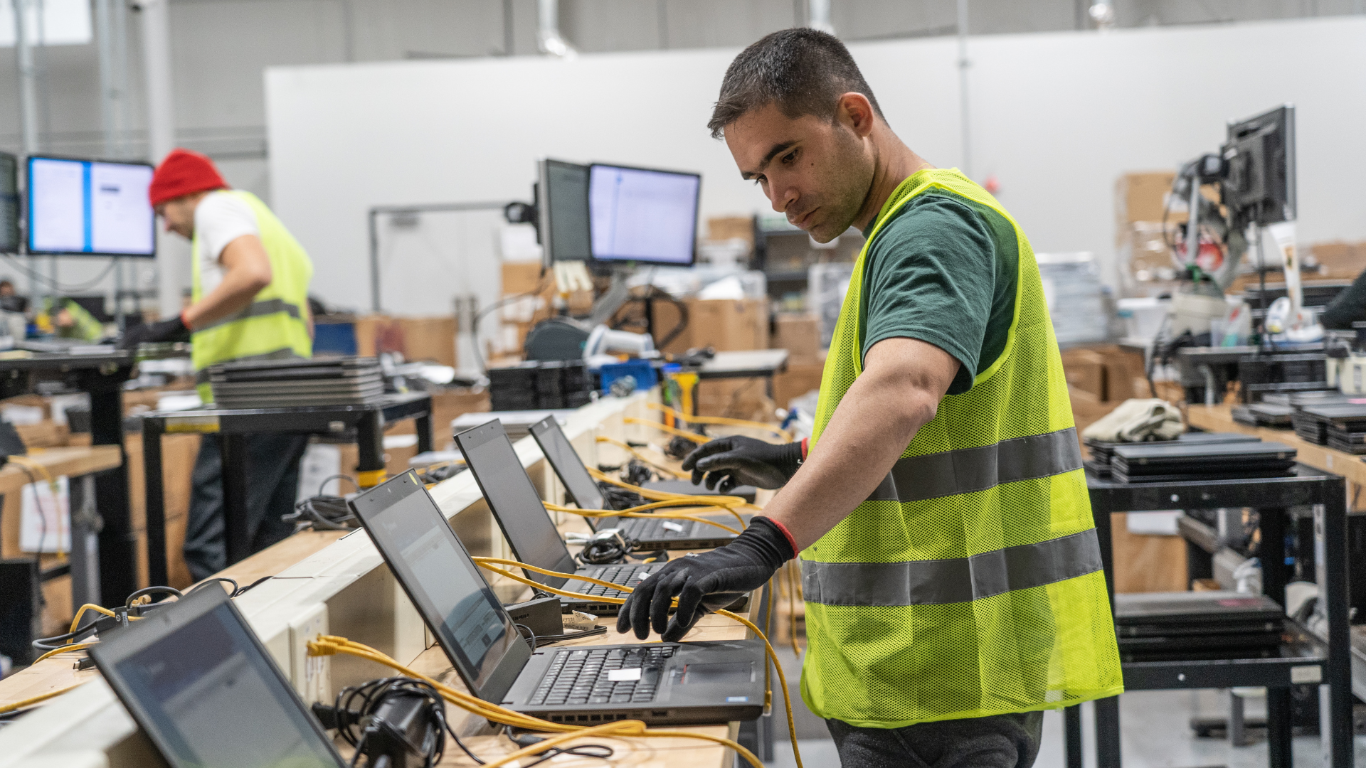 it asset value recovery wiping laptops to NIST and NAID AAA standards